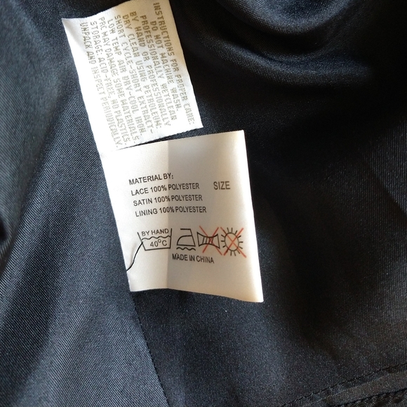 Da Vinci gown - Picture 6 of 7